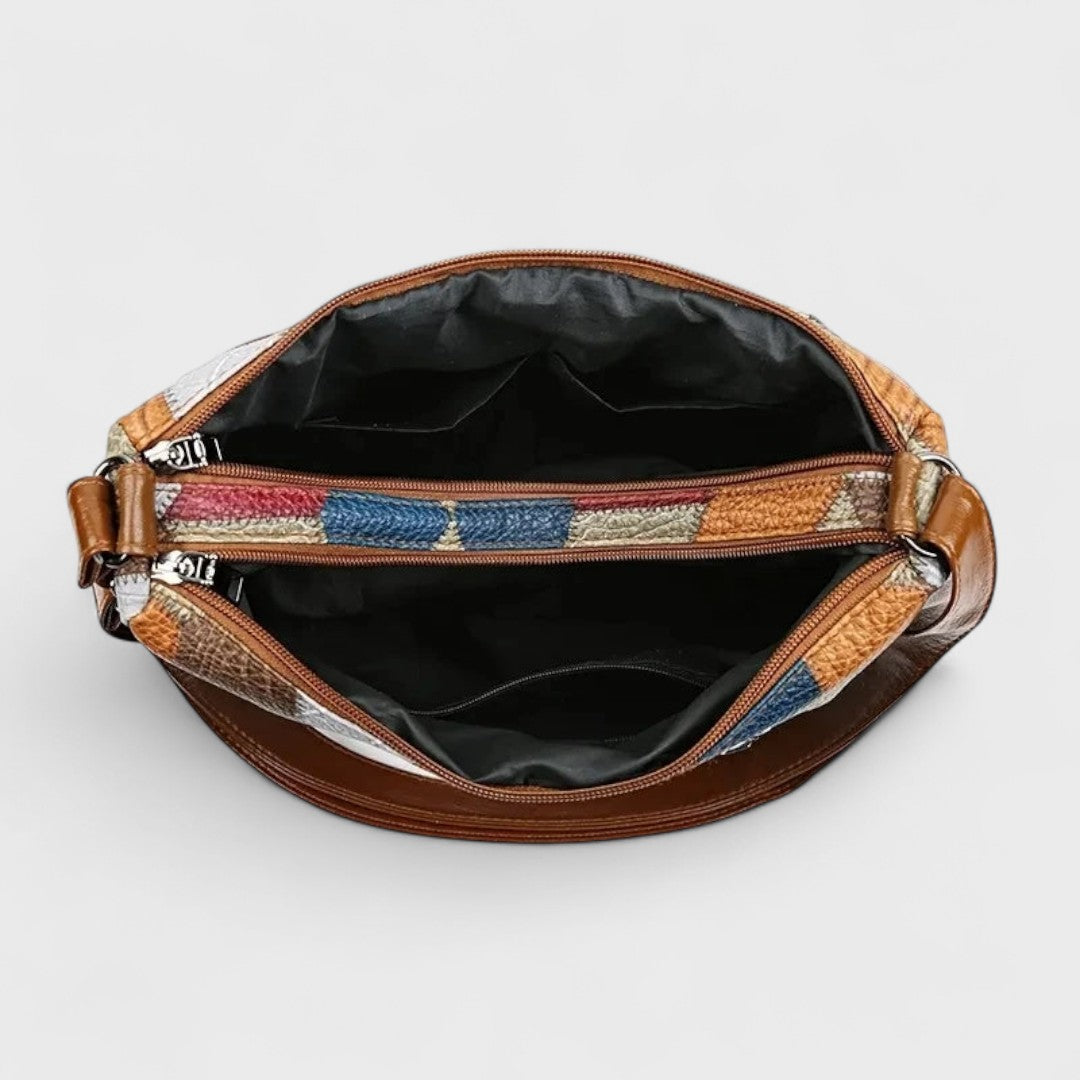 Soraya – Eleganza e praticità in un unico accessorio