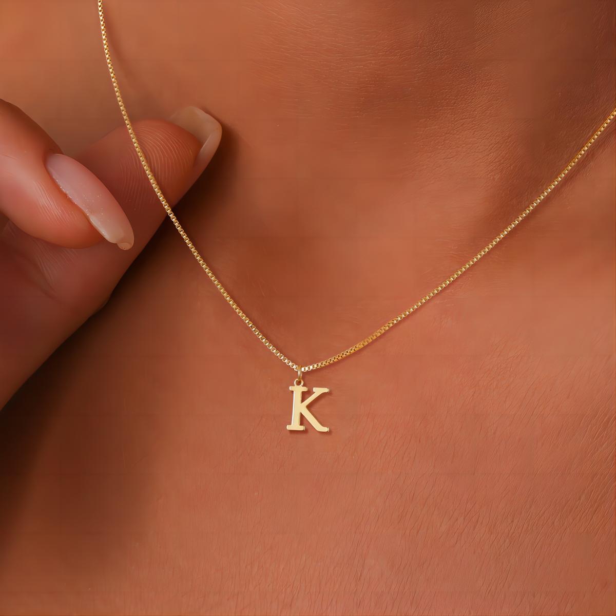 Enzhalynne | Collana con Iniziali in Oro 18K
