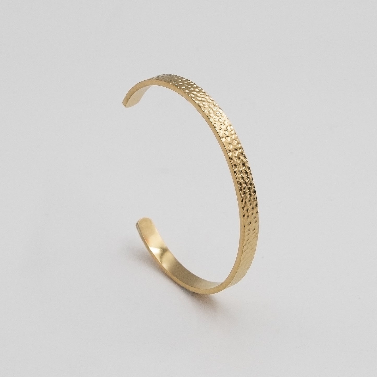 Amara Hammered Bangle