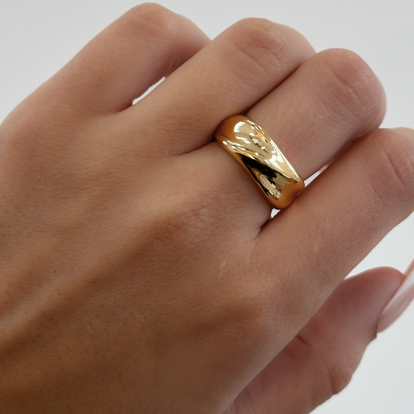 Amelie Band Ring