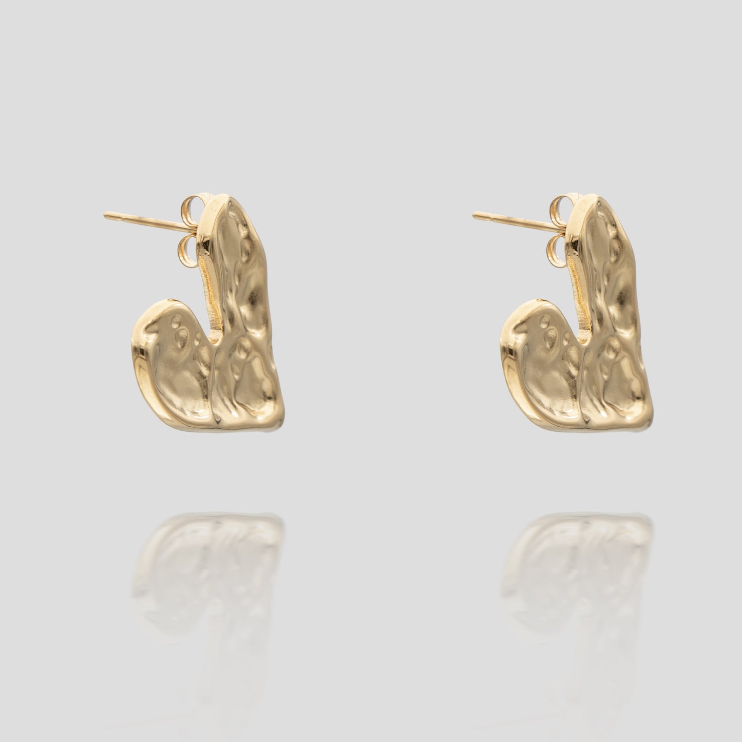 Cari Hammered Heart Earrings