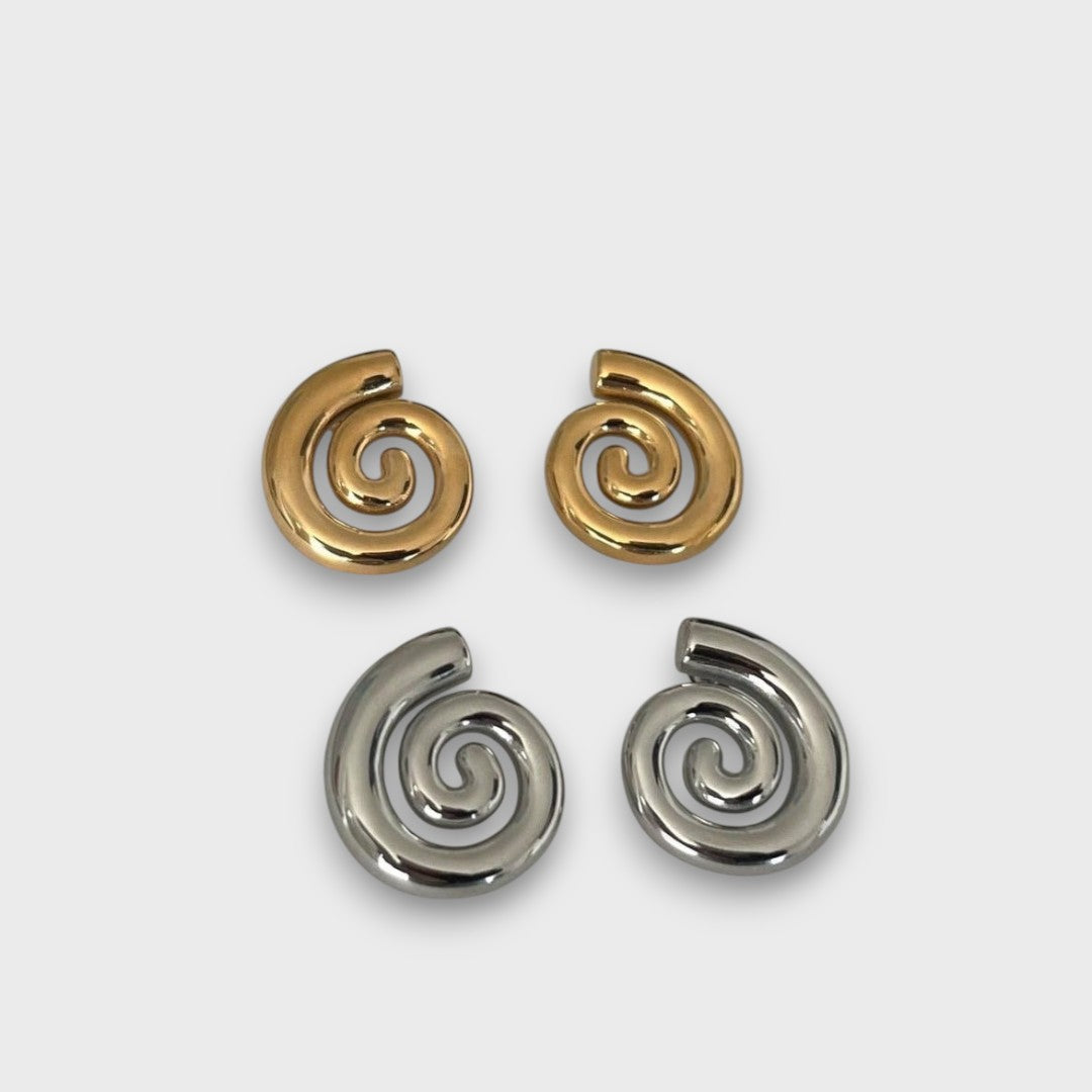 Jay – Orecchini a spirale con leggerezza moderna