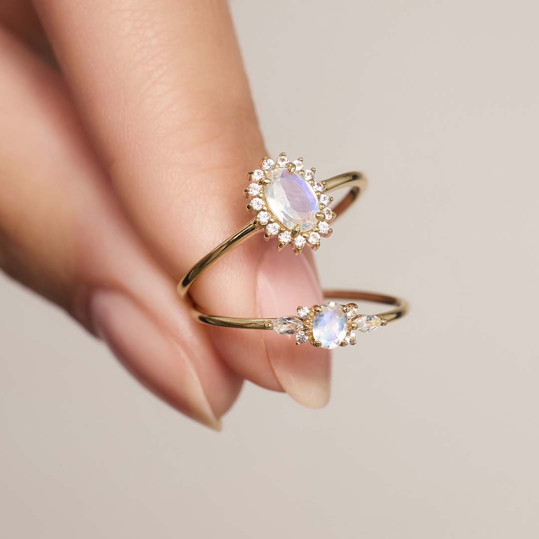 Lioravelle | Anello in Diamante Viola in Oro 18k