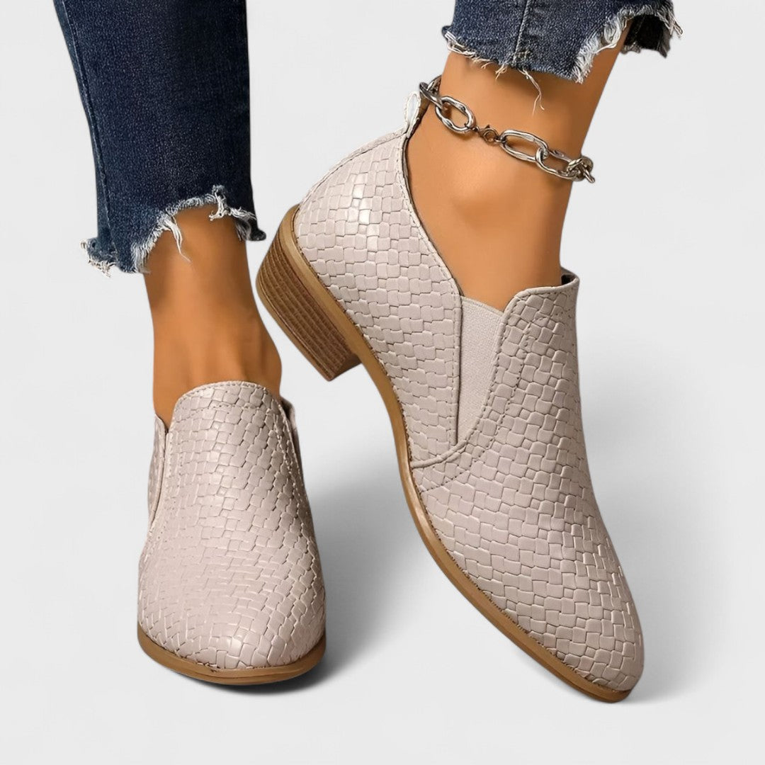 Alexia - Scarpe ortopediche in pelle