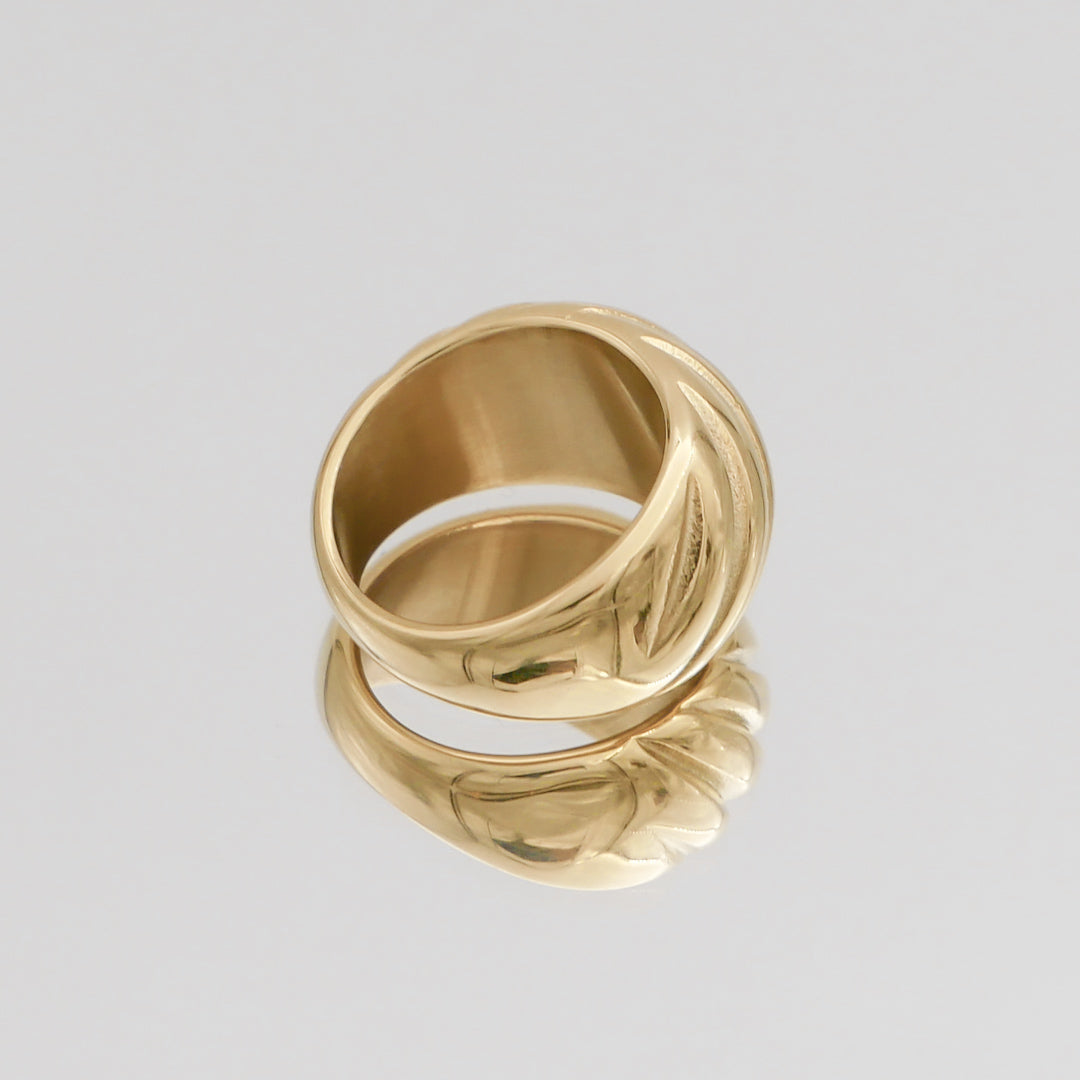 Venus Dome Ring | Gold