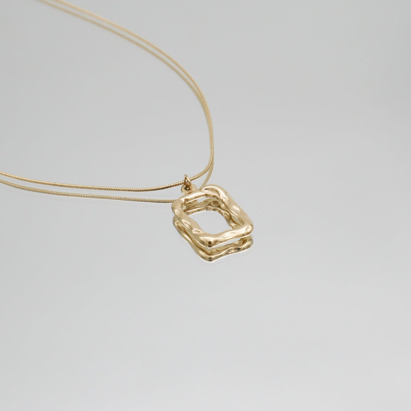 Elise Pendant Necklace