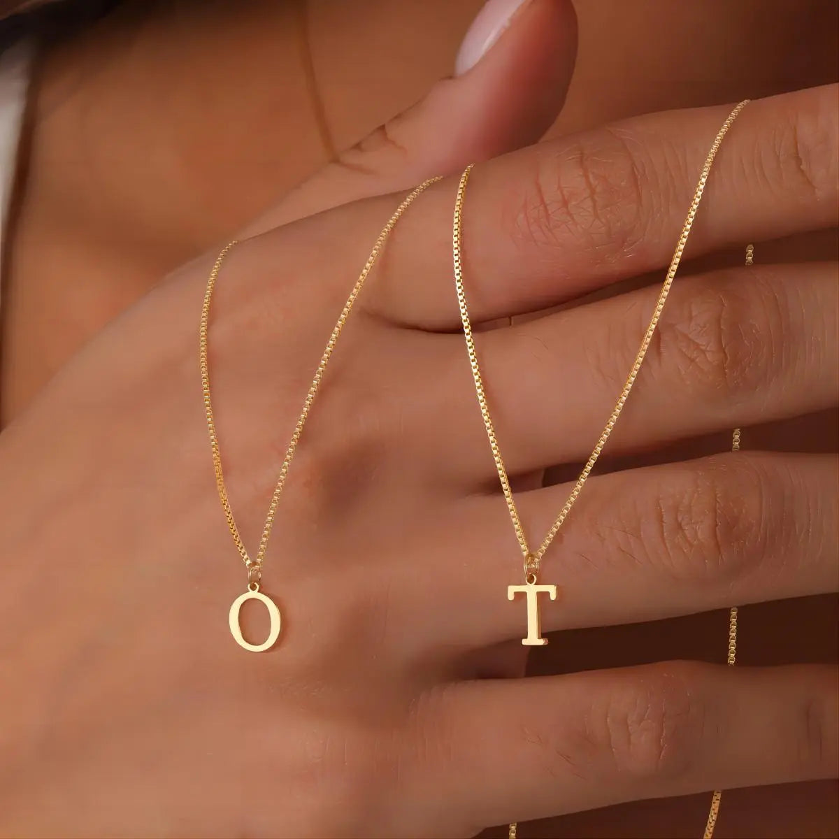 Enzhalynne | Collana con Iniziali in Oro 18K