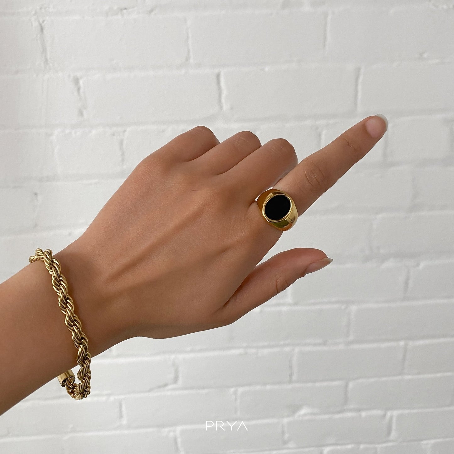 Lani Onyx Oval Signet Ring