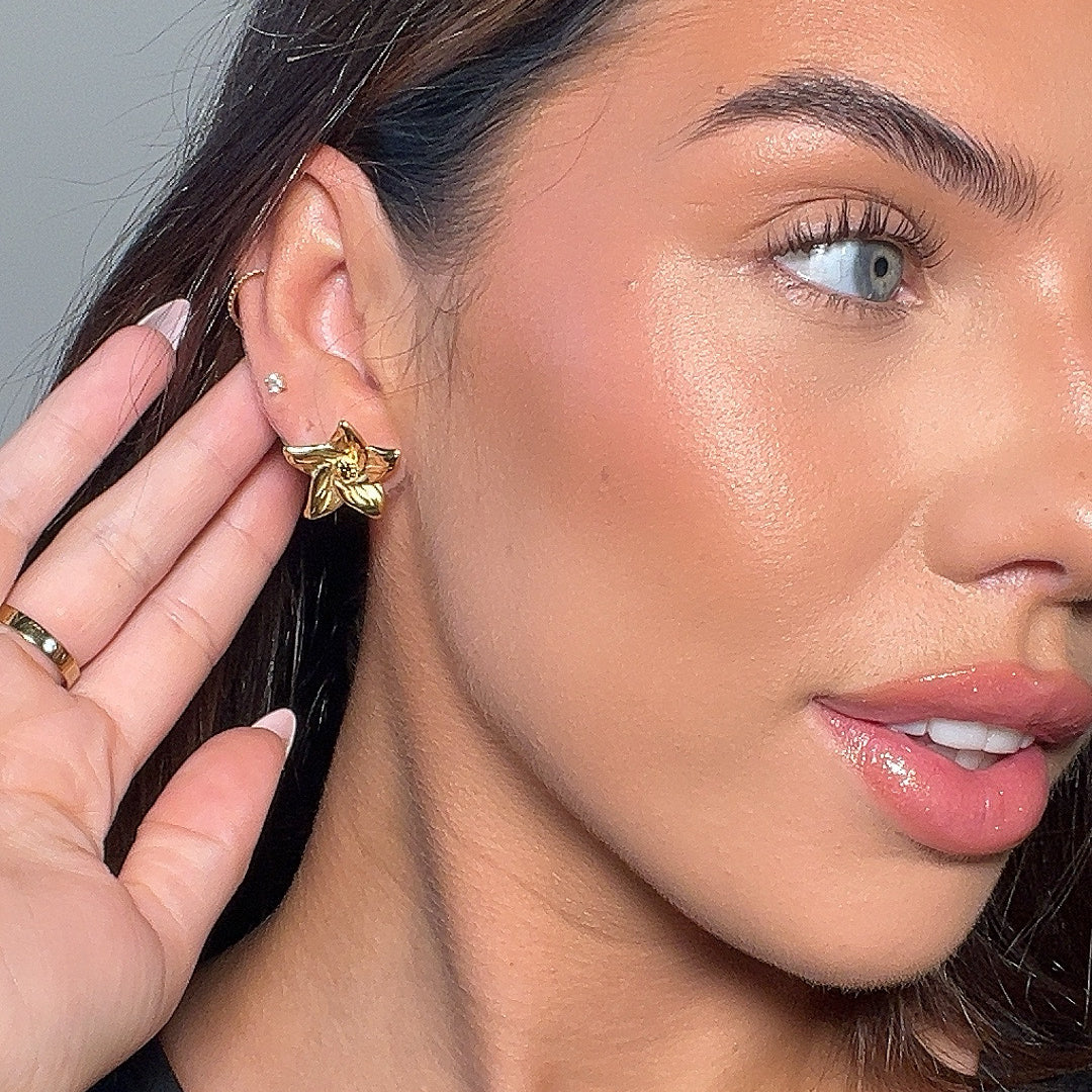 Camilla Flower Earrings