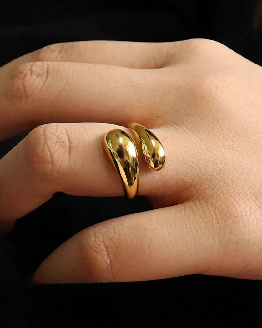 Majestic Geometry Ring