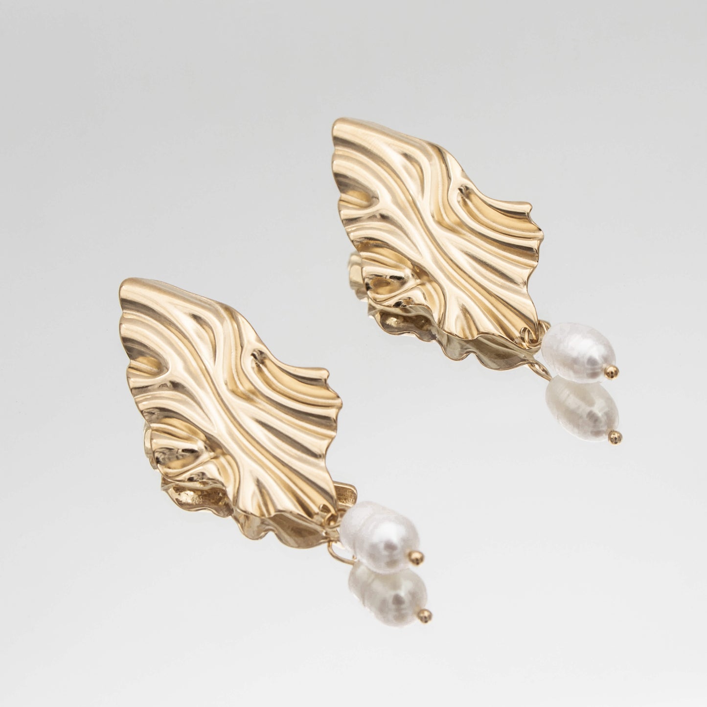 Inaya Textured Pearl Earrings