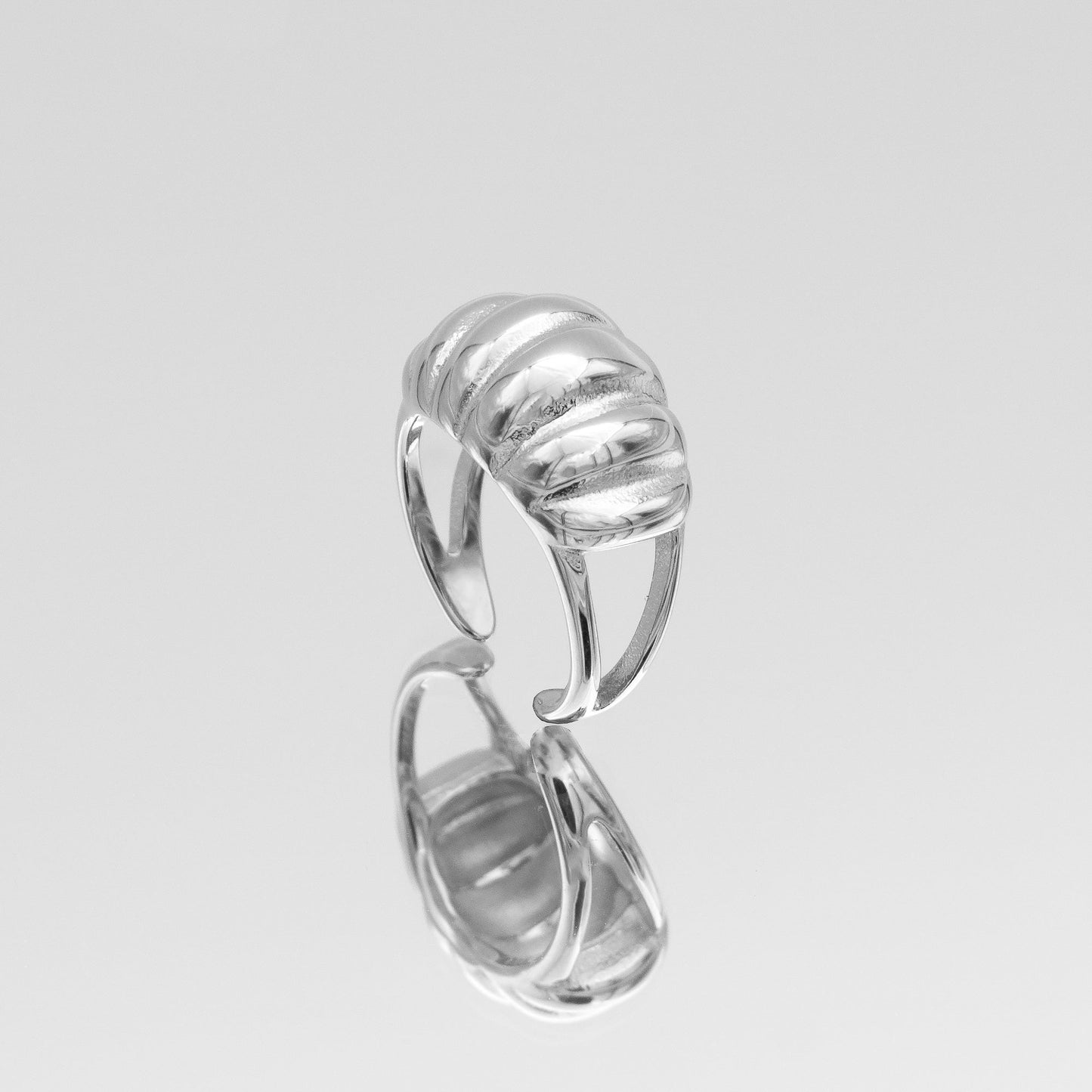 Inez Chunky Dome Ring