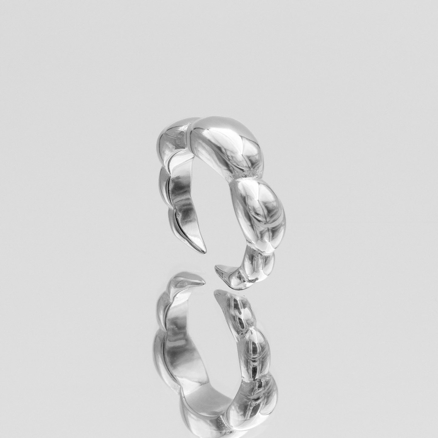 Lia Bubble Band Ring