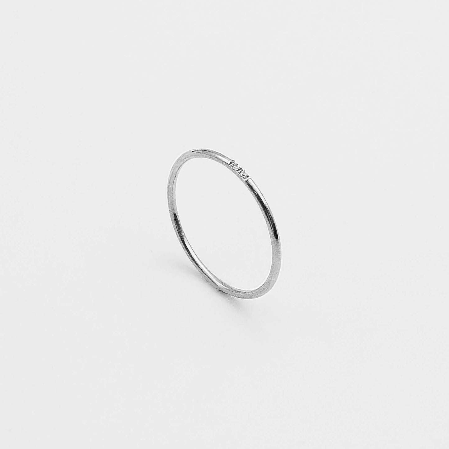 Mila Dainty Diamond Ring