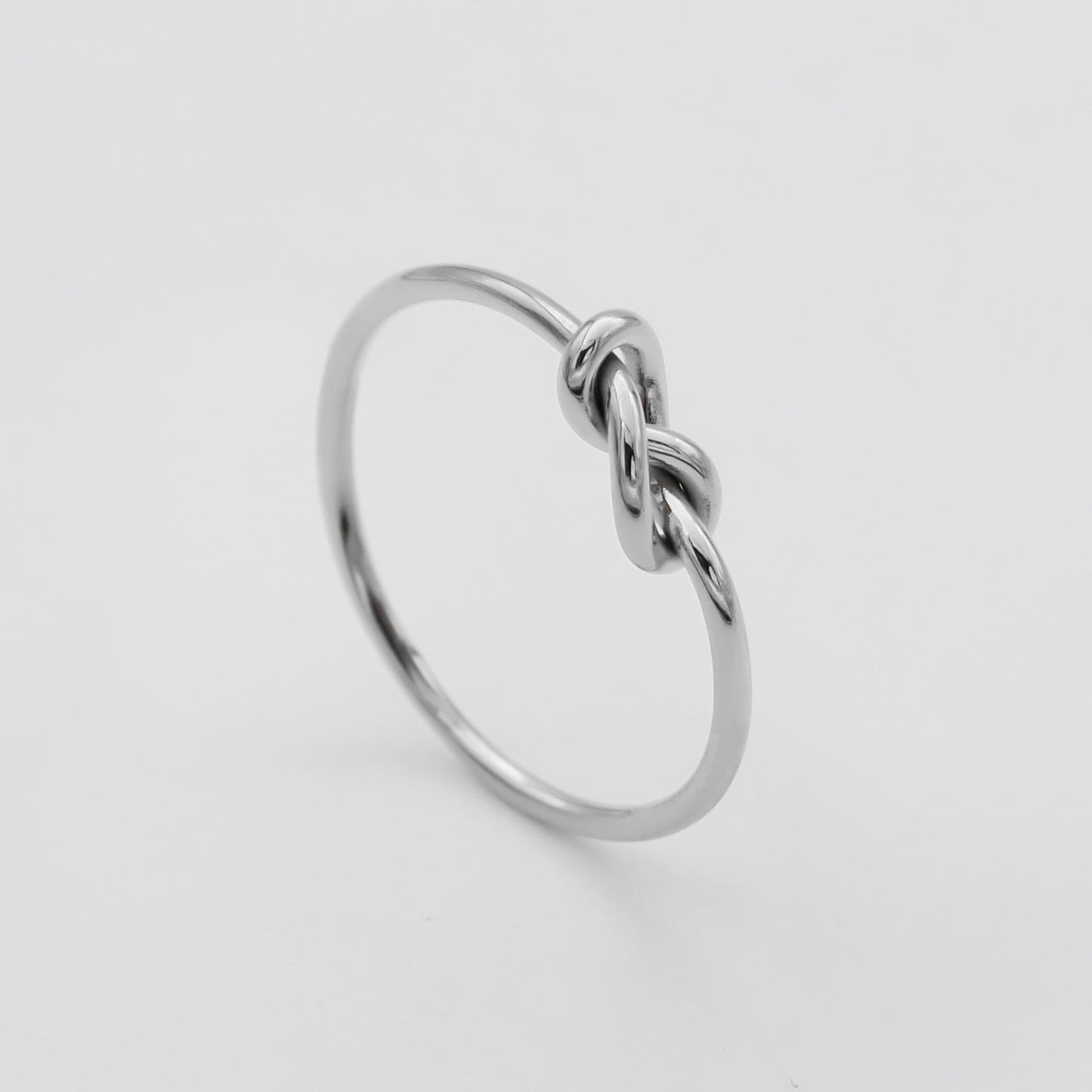 Noelle Knot Ring