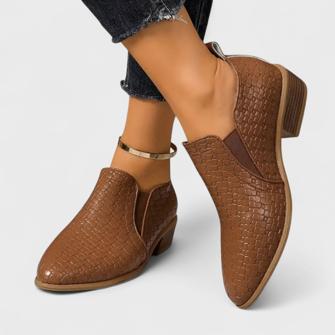 Alexia - Scarpe ortopediche in pelle