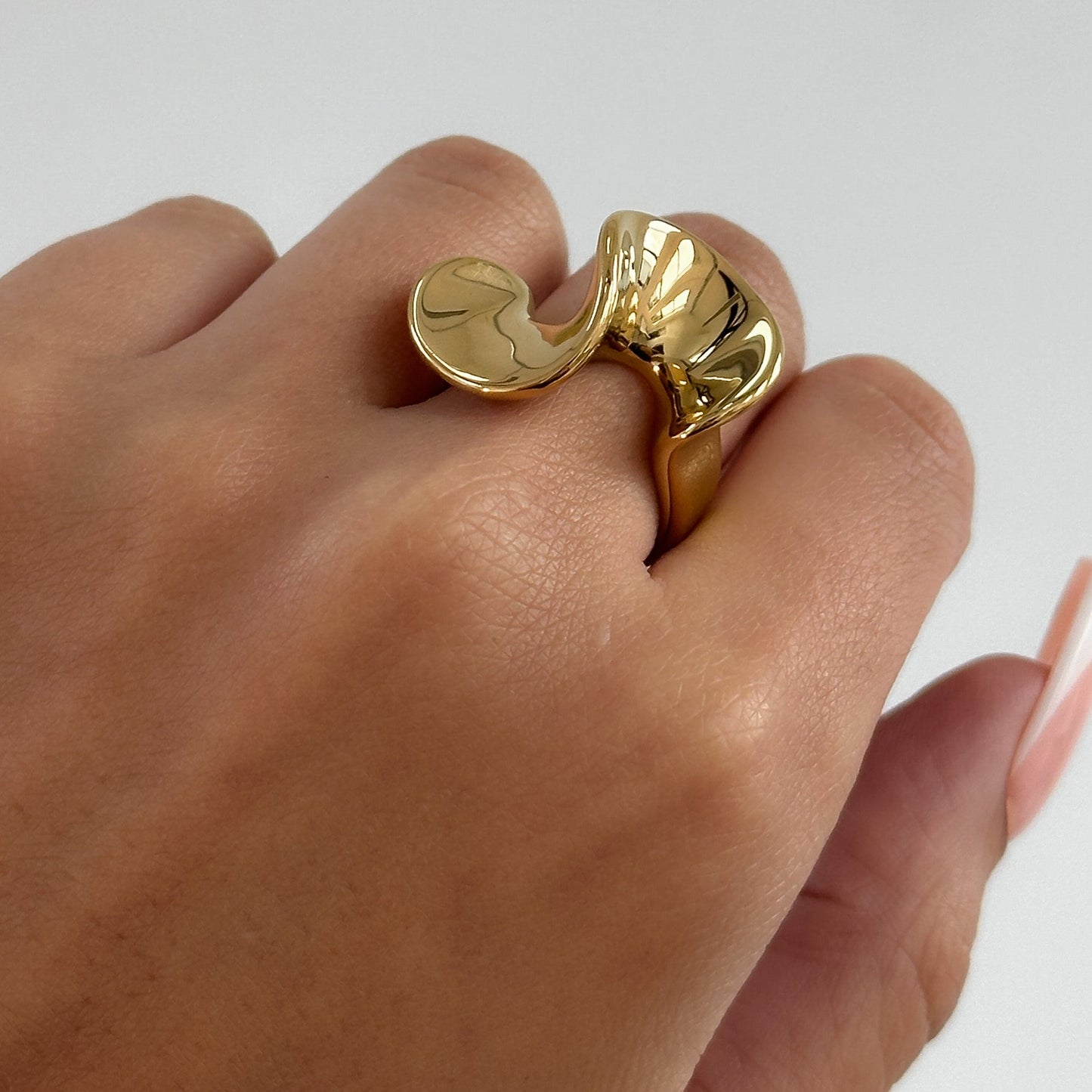 Juna Ring