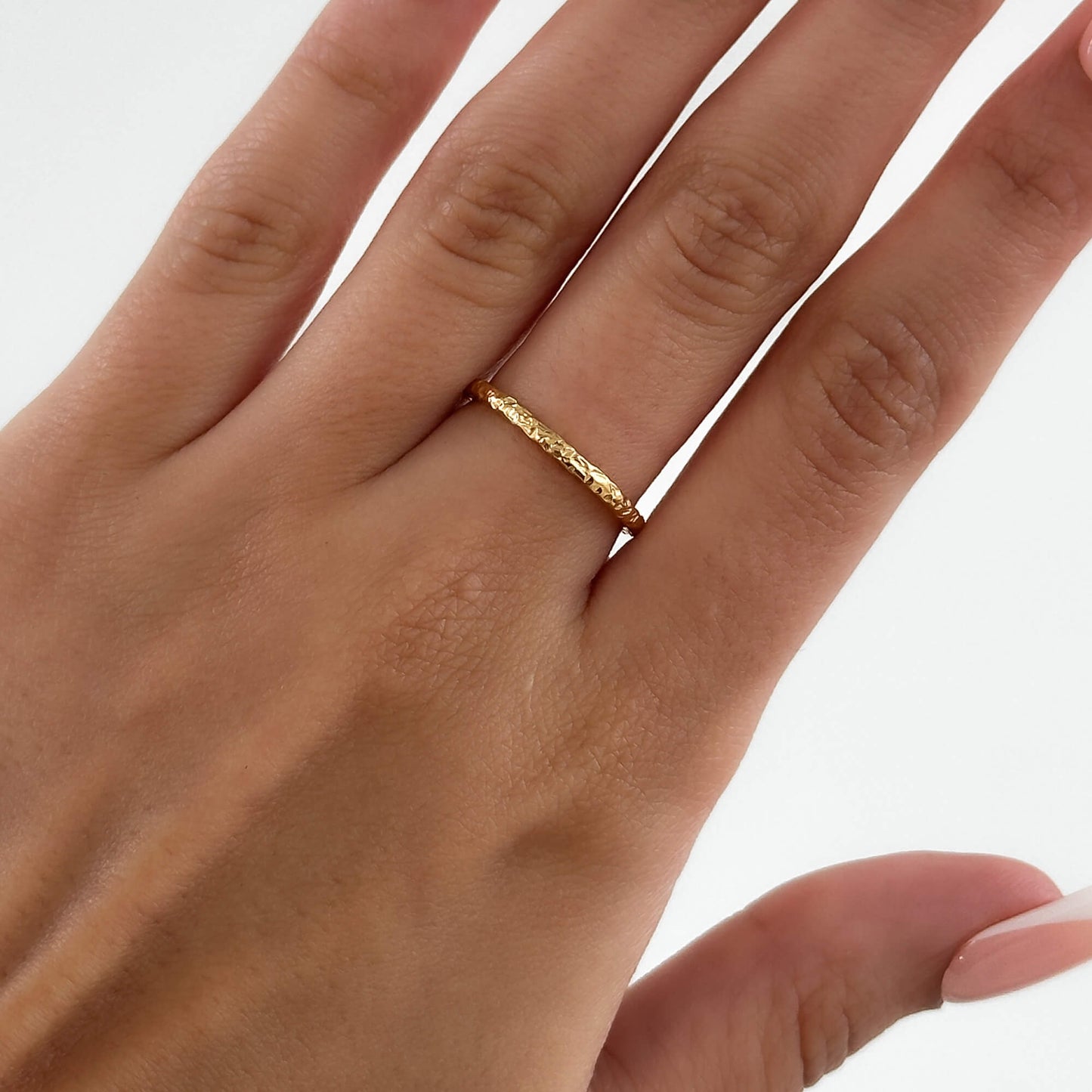 Luiza Hammered Band Ring