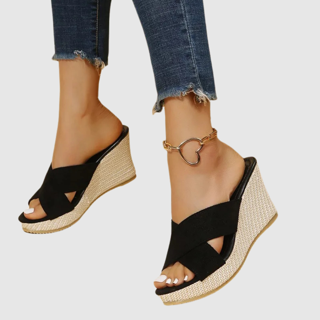 Nives - Eleganti sandali con zeppa