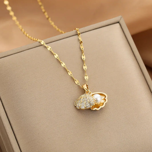 Lumen Dorée - Geometric Necklace