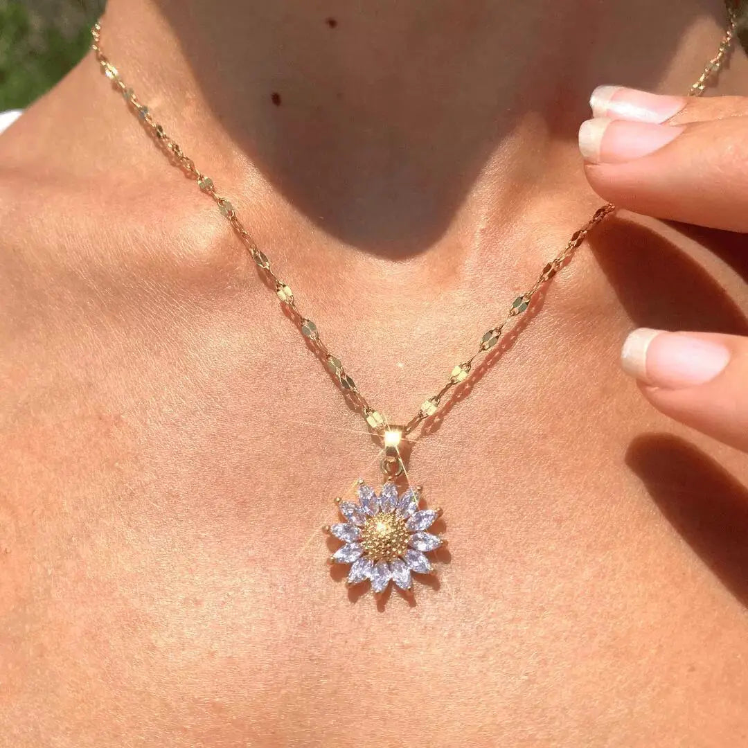 Astra D'Or Necklace