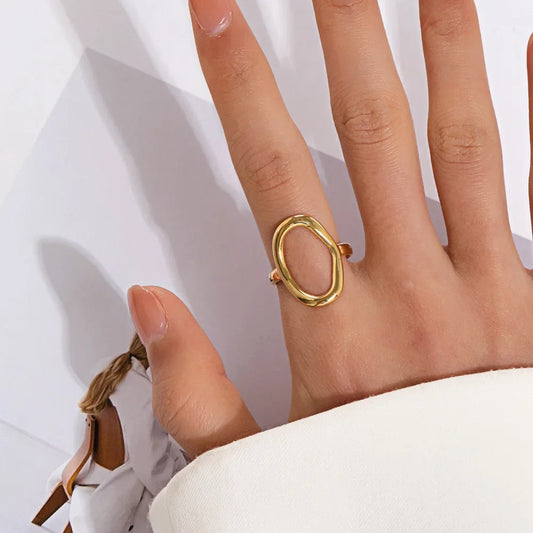 💍 Eternità Oval – Minimalist Elegance in Steel/Titanium 💍