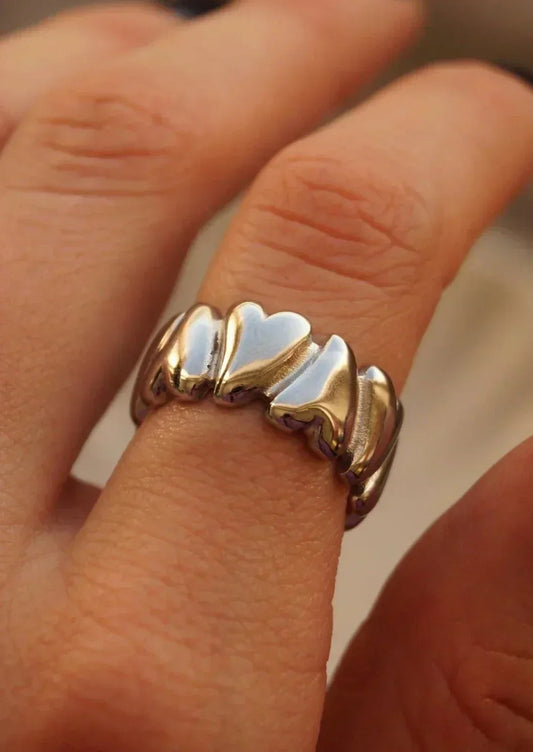 Hazel | Anello a Cuore Avvolgente