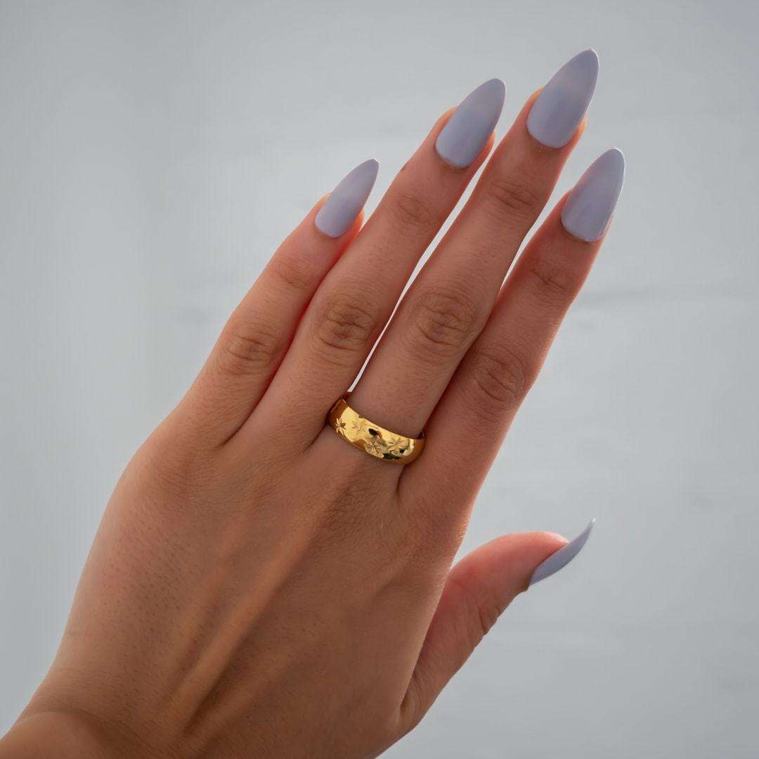 Selina Ring